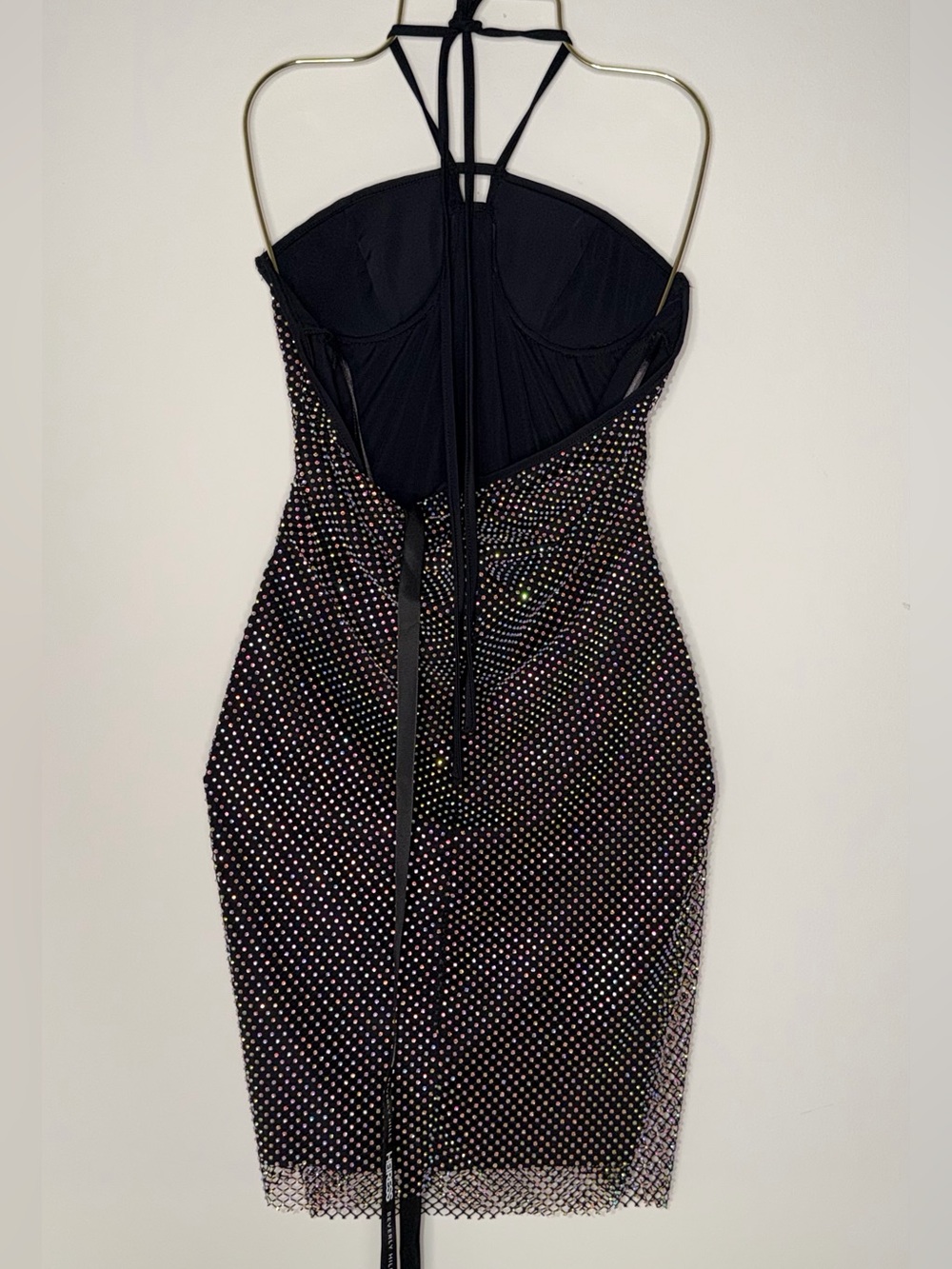 Heiress Beverly H - BLACK
CRYSTAL EMBELLISHED
HALTER MINI DRESS - New with tag L - Picture 7 of 12
